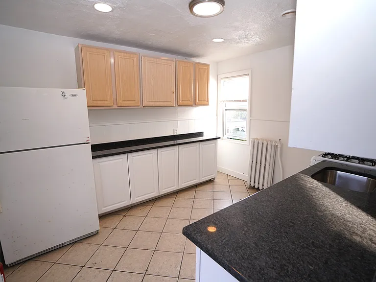 26 Ashford St #2 — Photo 11