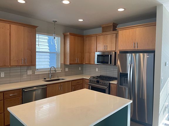 4th image of 6917 N Jersey St Unit A
