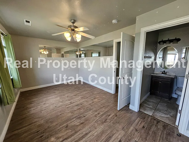 1708 E Ridgefield Rd — Photo 10