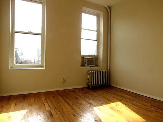 Rented by Landmark Real Estate | media 15