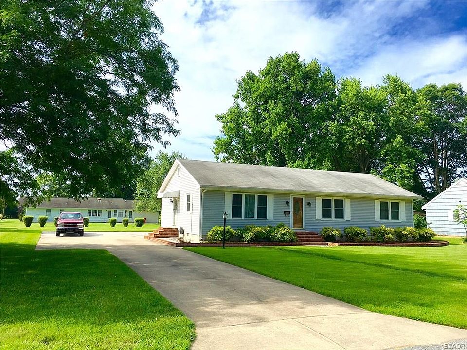 1st image of 109 Jacobs Ave