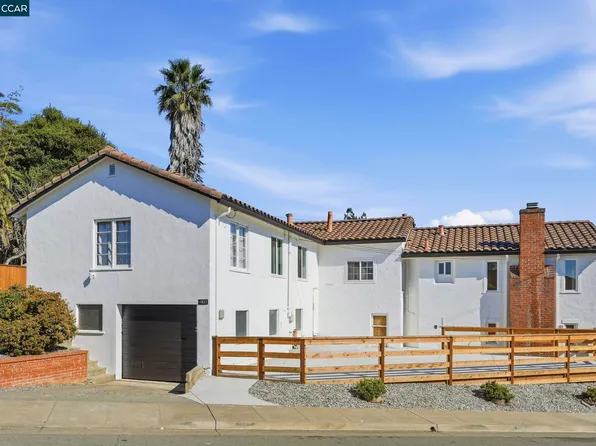 1532 Mariposa St, Richmond, CA 94804
