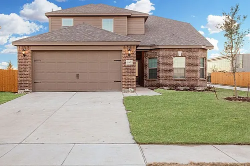 1917 Dahlia Way Photo 1