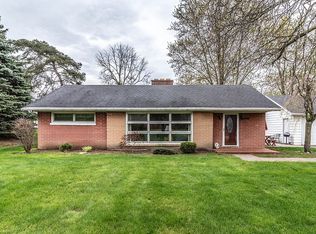 44135 W 11 Mile Rd, Novi, MI 48375