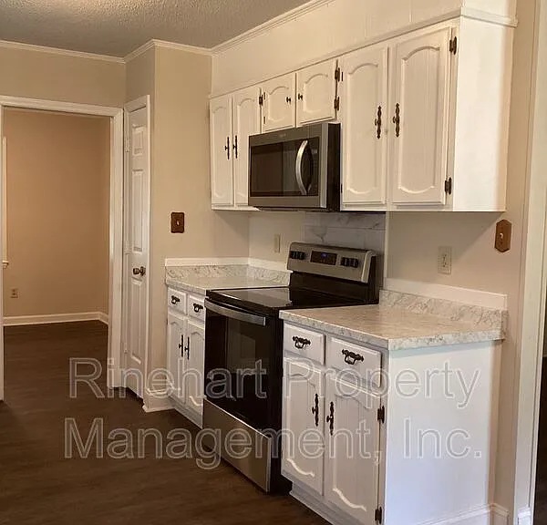 760 Goudlock Rd — Photo 10