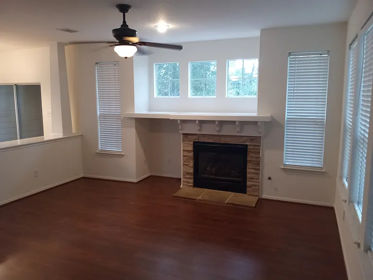 52 Scarlet Woods Ct #52 — Photo 24