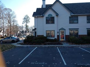 27 Tamarisk Quay APT C, Hampton, VA 23666