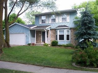2230 Chesapeake Dr NE, Grand Rapids, MI 49505