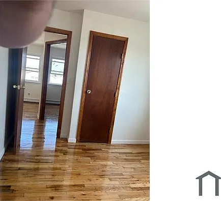 5 bed, $4,781 — Photo 3