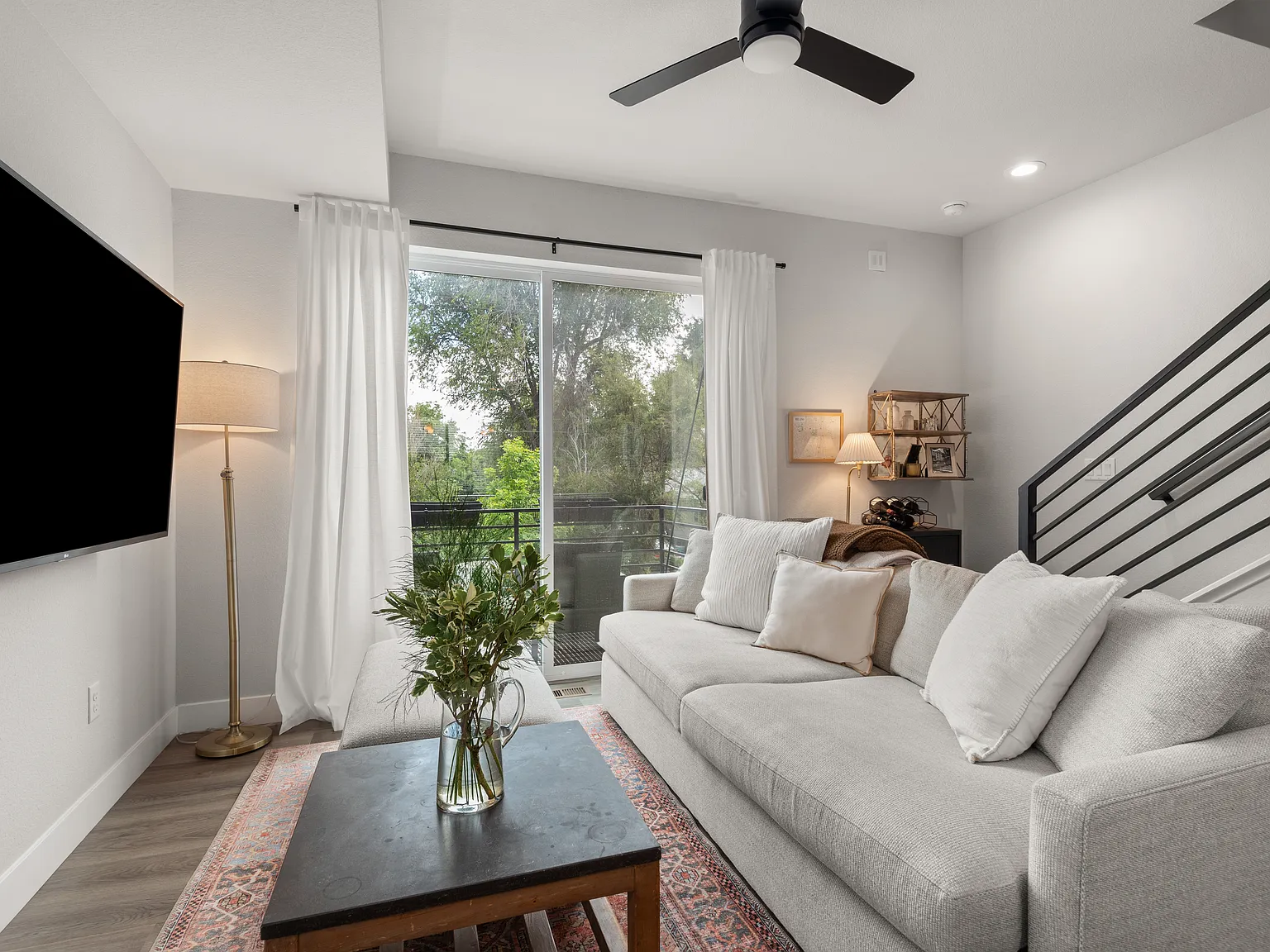2 bed, 1258 sqft, $2,650 — Photo 1