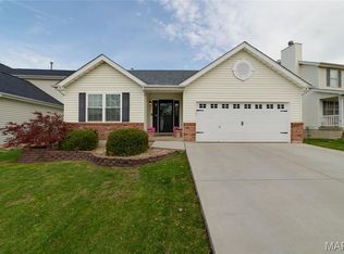 509 Parkland Place Dr, O'Fallon, MO