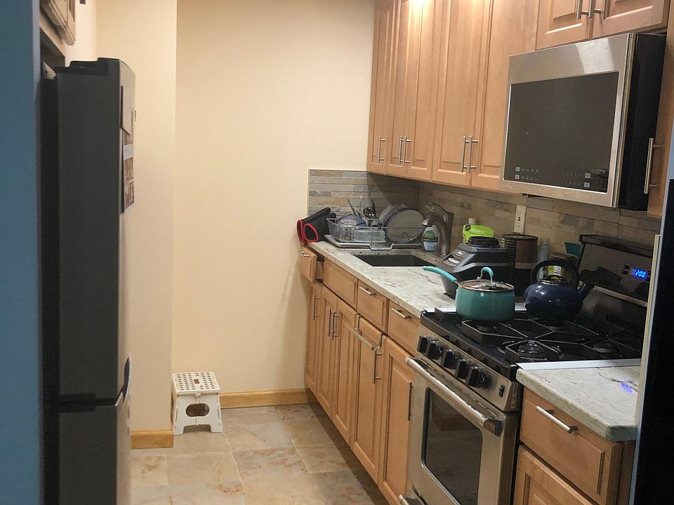 1st image of 2027 E 26th St