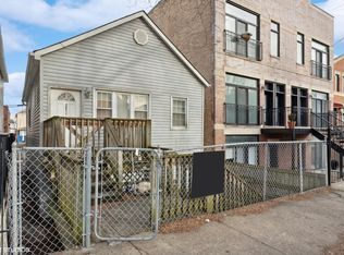2611 S Lowe Ave, Chicago, IL 60616