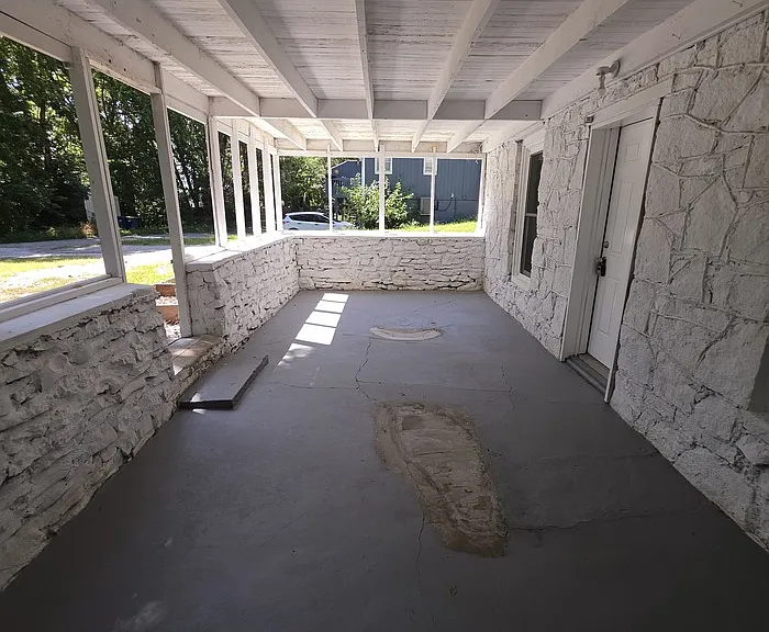 425 N Morse Ave #1 — Photo 4