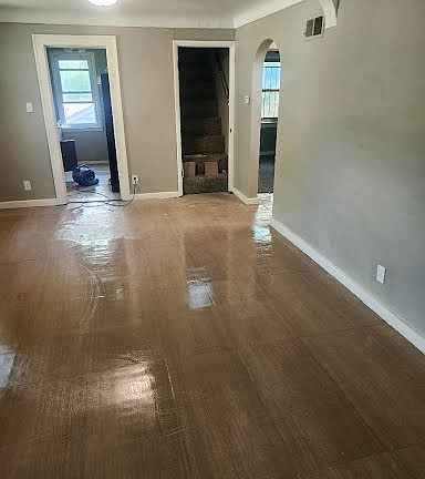 3rd image of 19 N Harvey Ave