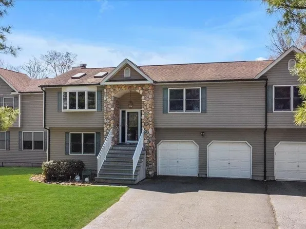 112 Little Plains Road, Huntington, NY 11743