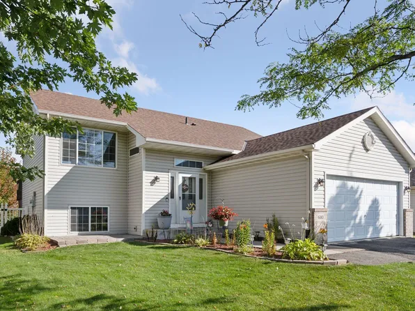 680 8th St, Clearwater, MN 55320