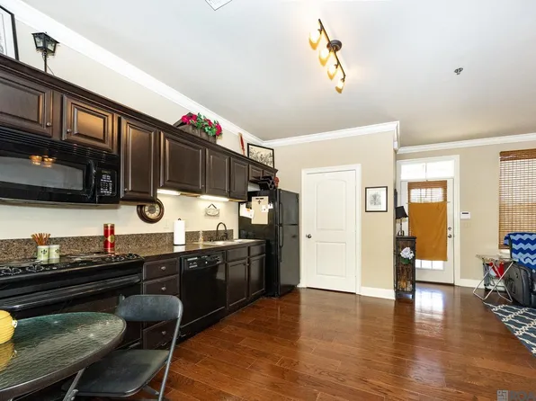 888 S Kenilworth Pkwy APT 5H, Baton Rouge, LA 70820