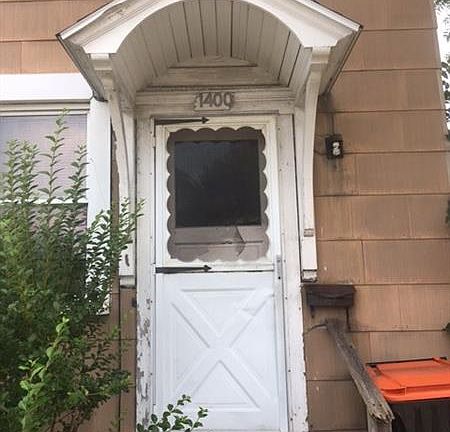 3rd image of 1400 Jefferson St