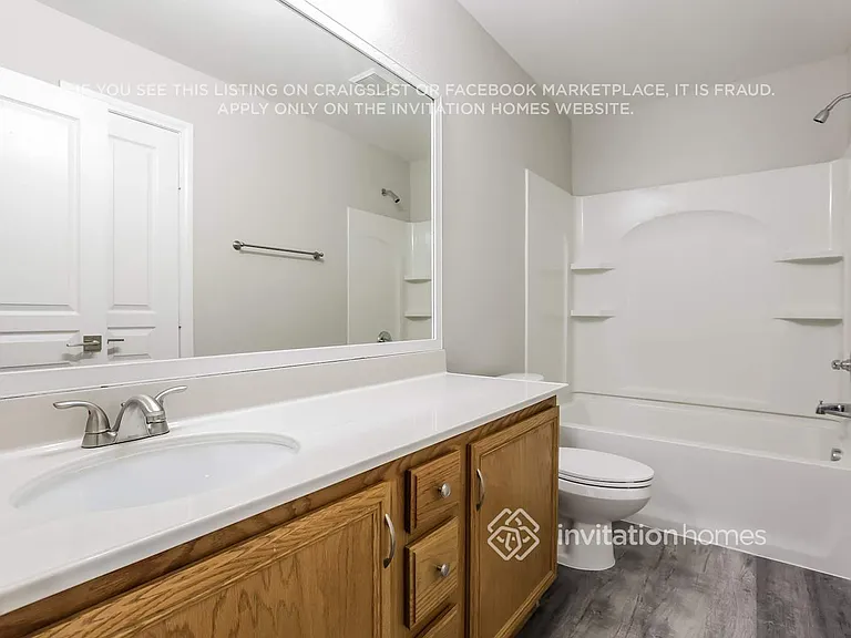 9378 Fort Defiance Ave — Photo 11