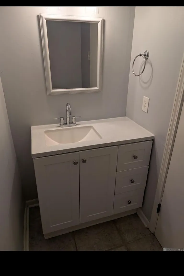2 bed, 2.5 bath, 1286 sqft, $1,495 — Photo 2