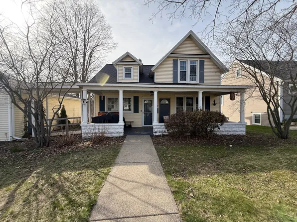 279 N Main St, Rockford, MI 49341
