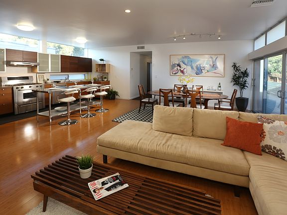 5th image of 4850 Genevieve Ave