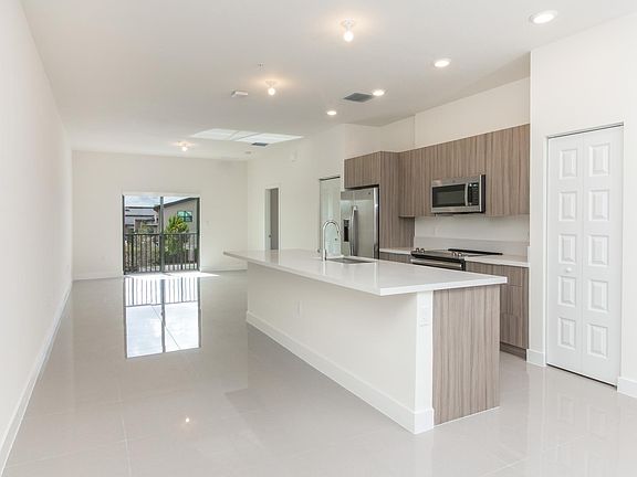 5th image of 7815 NW 104th Ave APT 28