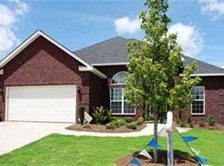 104 Stilesboro Ct, Warner Robins, GA 31088