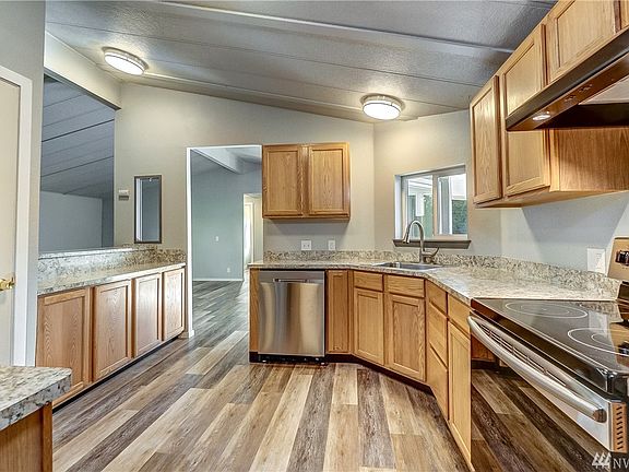 5th image of 20213 La Paloma Dr E