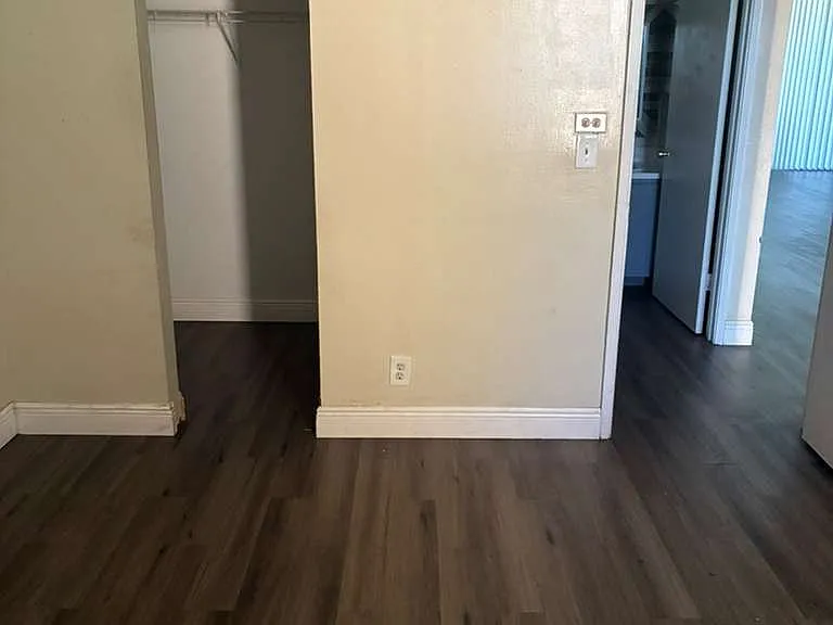 8284 NW 24th St — Photo 5