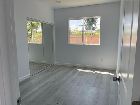 3rd image of 11732 Faye Ave