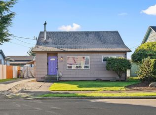 1307 1st St, Tillamook, OR 97141
