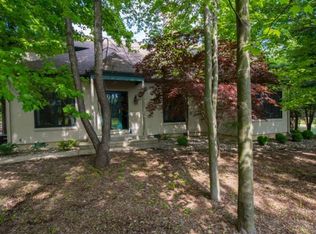 1449 Bridge Water Way #D-14, Mishawaka, IN 46545