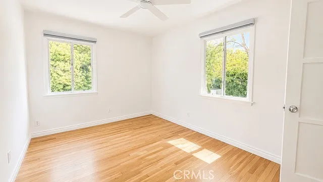 4132 Toluca Lake Ave — Photo 13