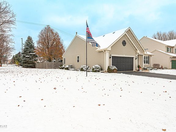 2nd image of 1495 Hartsburg Ln