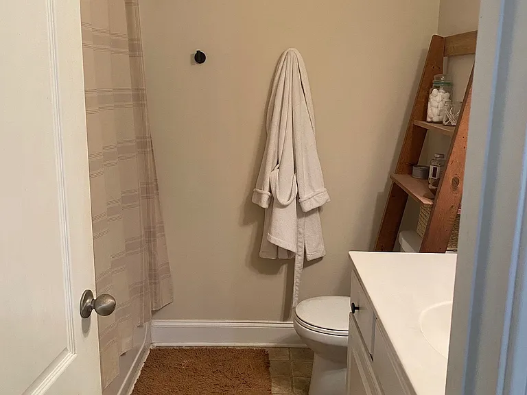 232 Center Park Ln — Photo 7