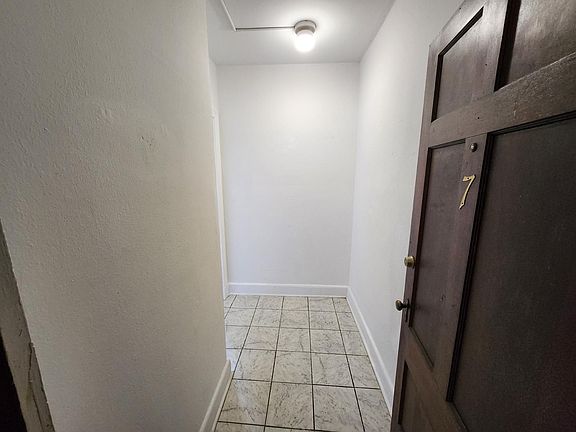 4th image of 2 Maryland Ave APT 7