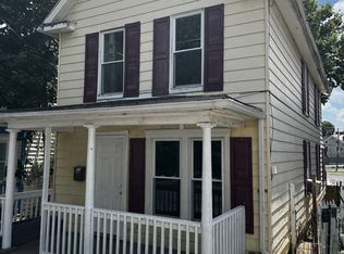 317 N Maple Ave, Martinsburg, WV 25401