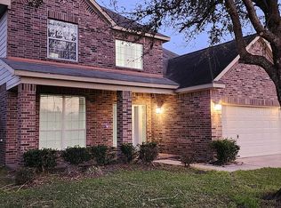 8530 E Highlands Xing, Highlands, TX 77562