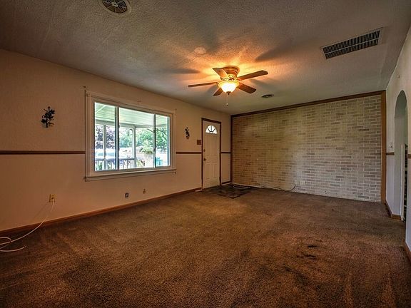 4th image of 2106 K St