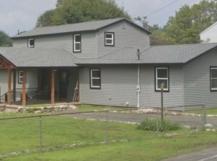 115 Berkshire Ave, Southwick, MA 01077
