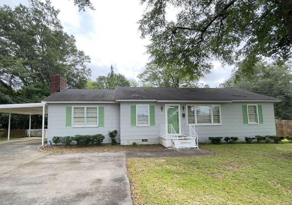 1st image of 470 Cinderella Ln SE