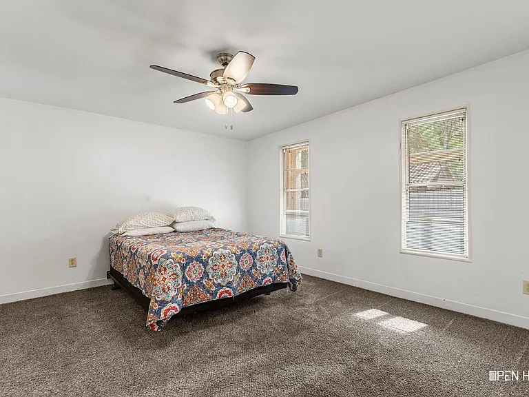 2904 Sturdevandt Pl — Photo 17