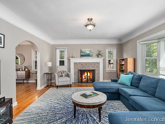 4th image of 1409 Fisk St SE
