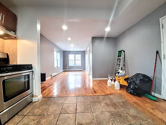 Rented by Bright Villas LLC | media 22