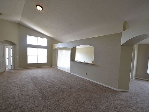 3rd image of 1306 Vista Del Lago Blvd