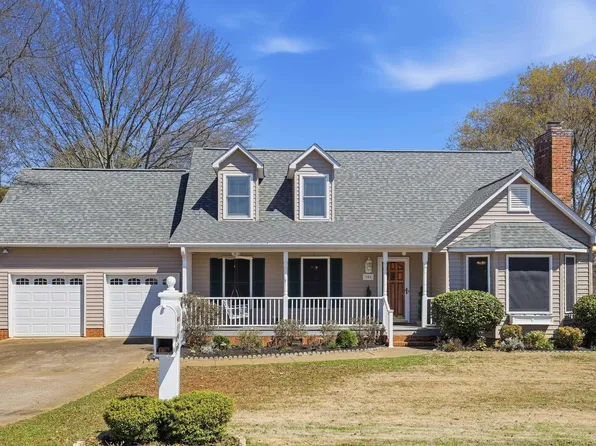 306 Pinnacle Ct, Easley, SC 29642