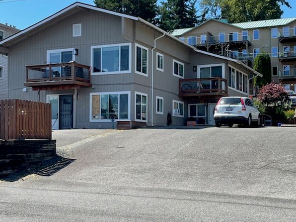907 20th St APT 4