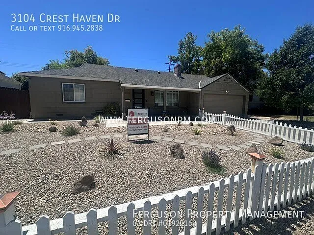 3104 Crest Haven Dr